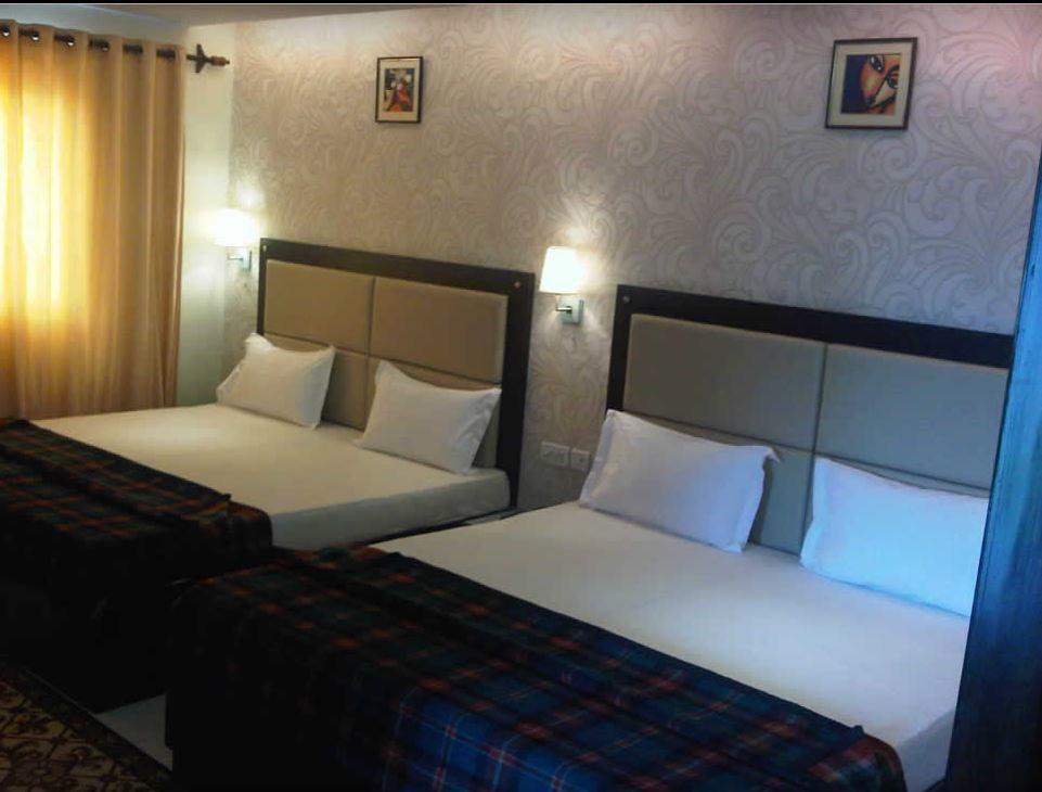 Hotel Swagat Palace Bhiwadi エクステリア 写真